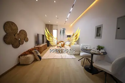FULLY UPGRADED | 1 BEDROOM | FREEHOLD | 1 PARKINGS | NEAR MALL |