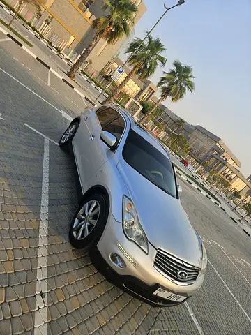 2015 Infiniti QX50 照片 2