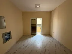 New building / two bathrooms / strategic location / on the Dubai exit / suitable for families