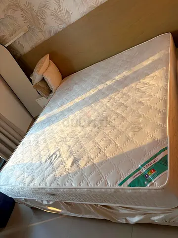 White King Size Mattress (180 x 200 cm) - Pan Home - Spring Fit
