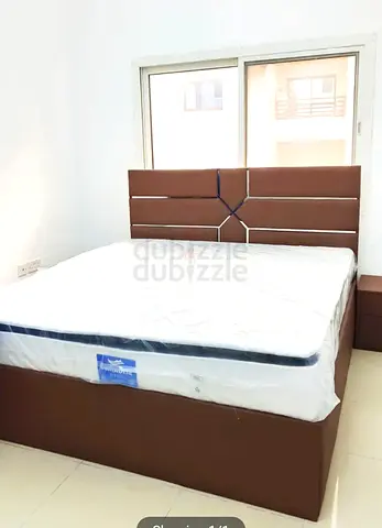 180×200 cm Modren design new King size bed frame with Mattrress