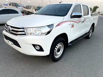 TOYOTA HILUX 2022 2.7 V4 GCC SPECS