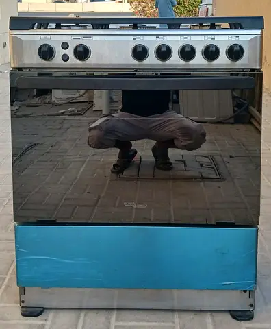 TECNOGAS 60X60 GAS COOKER 4BURNERS PERFECT WORKING