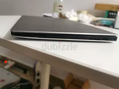 Dell xps core i5 7th gen 8gb and 256gb slim