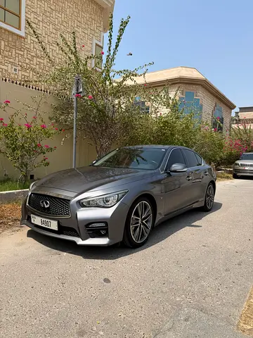 Infiniti Q50 Sport 3.7 V6 european owner