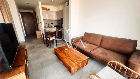 FULLY FURNISHED | HIGH FLOOR | VACANT