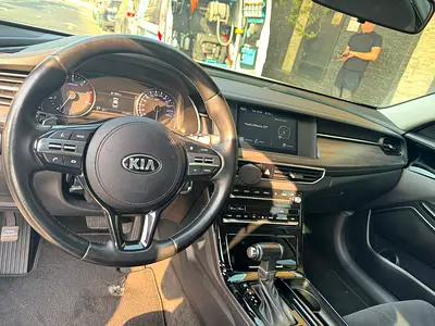 صورة 4 لـ 2021 KIA K8