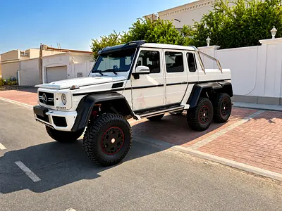 Mercedes-Benz G63 6x6 Conversion