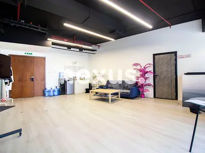 COMMUNITY VIEW | TENANTED | UNFURNISHED