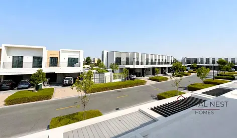 Vanant I With Maid Room I Landscaped