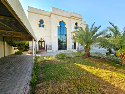 Spacious Villa| Large Garden|Premium Family Living