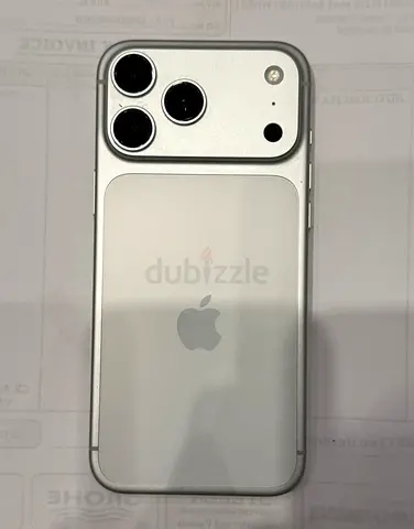 Iphone 17 pro max 512gb Silver in best condition