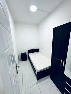 solo partition for philipens or Russian lady in sheikh Zaid road