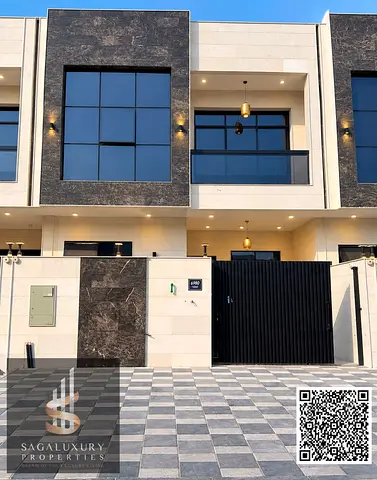 5-BEDROOM TOWNHOUSE WITH ROOF & TERRACE / CONVENIENT PLACE / PRICE: AED 1,350,000
