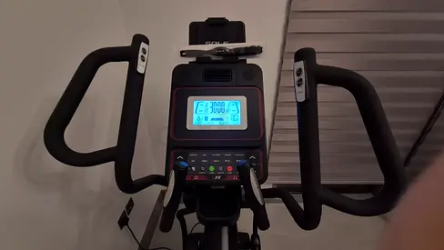 Elliptical Sport Machine - Like New conditions - SUPER OPPORTUNITY! - Priced to Sell