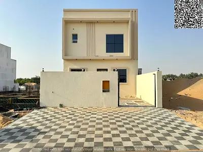 An excellent residential or investment opportunity: own a luxury townhouse featuring a modern façade, a large front setback, a spacious internal court