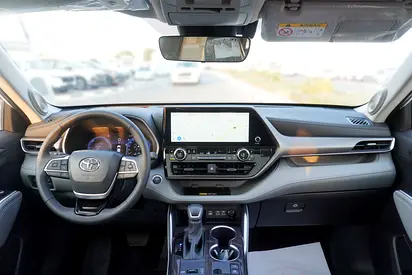صورة مصغرة 15 لـ 2026 Toyota HIGHLANDER