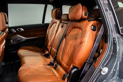 صورة 16 لـ 2026 BMW X7