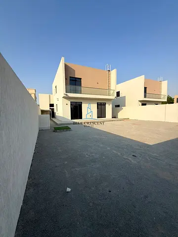Lavish 4BR Villa | Landscaped Garden | Majlis | Greenest Community | Best Location