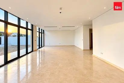 Vacant | Big Layout | Great Community