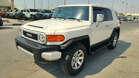 Toyota FJ Cruiser GXR 2022 GCC Specs