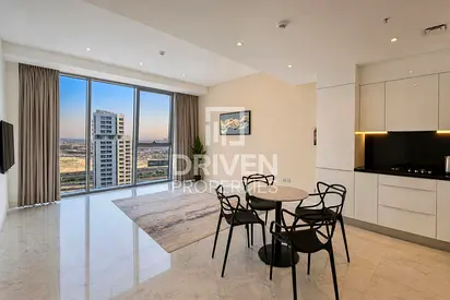 Multiple Cheques | Canal View | Vacant Unit