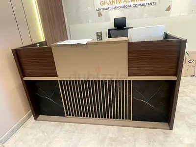 Reception desk