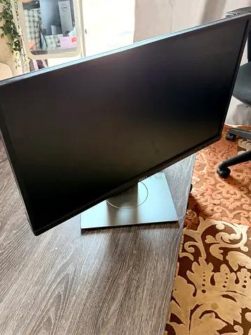 24-inch LED Computer Monitor with Stand - Good Condition
