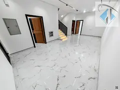 Brand-new villa (first occupancy), deluxe finish, priced at 85,000.