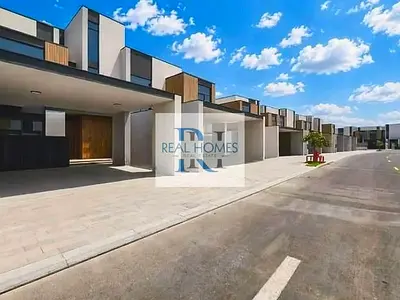 3 Bed + Maids | Private Garden | Quiet | No Rear Neighbour