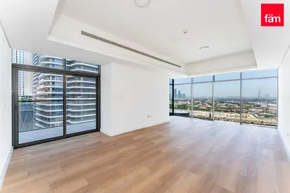 High Floor| Maid Room| Best Layout| Vacant