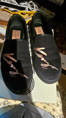 Authentic kenzo shoes size 38