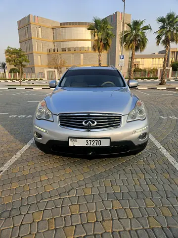 2015 Infiniti QX50 照片 10