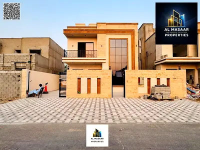a large courtyard. The price includes ownership transfer fees and is negotiable. Seize the opportunity.