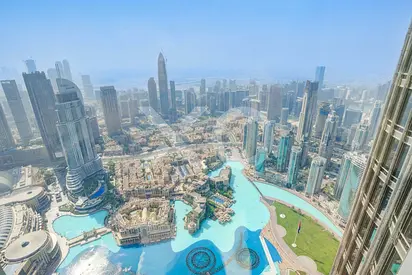 Vacant | Unfurnished | Fountain View