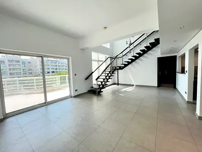 PARTIAL LAKE | 3 BR+M+S | READY TO MOVE