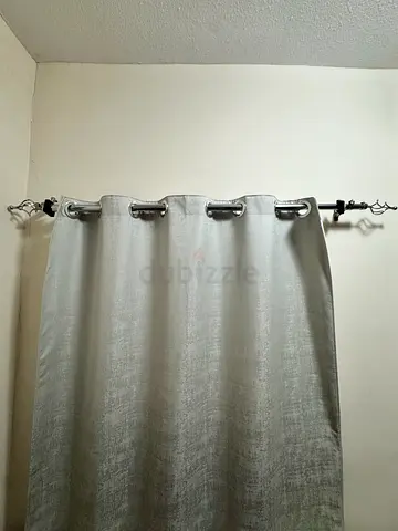 Light beige eyelet curtains - 1 rods and 1 curtains