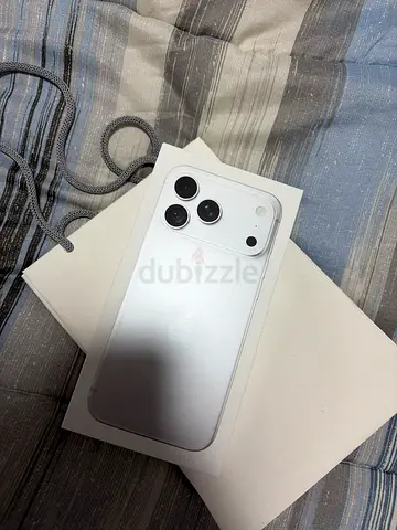 iPhone 18 Pro Max 256 Silver UAE Version