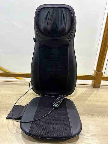 Hayati massage seat