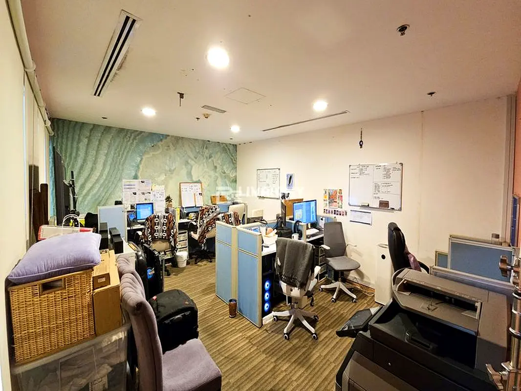 gallery-image