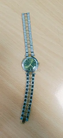 Versace Women’s Watch – Elegant Two-Tone Design