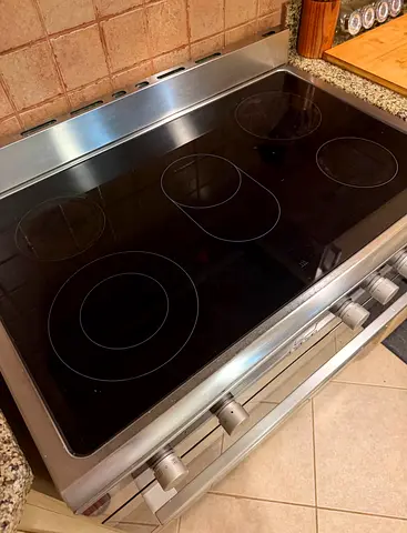 Siemens new model Electric cooker like new perfect working super clean condition 90/60,cm