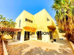Single Row | 4BR Villa with Pool | Vacant