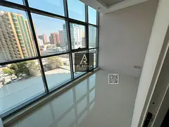 Gym, swimming pool, garden, parking, built-in wardrobes, central air conditioning; strategically loc
