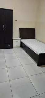 DECENT EXECUTIVE MALE BED SPACE AVAILABLE NEAR MEGA MALL 500.00 AED