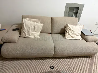 Beige 3-seater Sofa in Good Condition