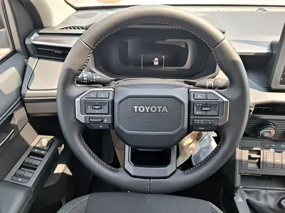 2026 Toyota HILUX — миниатюра 16