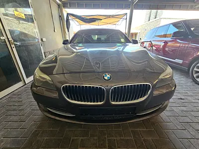 BMW 5-Series 535i Exclusive 2013 GCC Specs in Excellent Condition