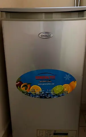 Single door fridge 100 aed