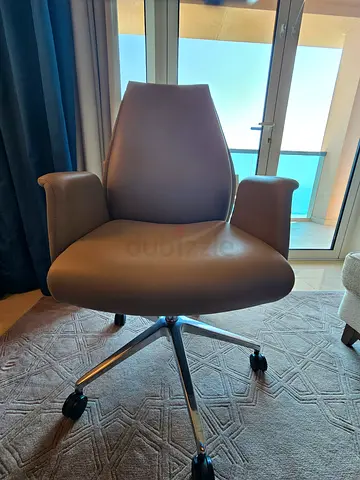 Beige Leather Swivel Office Chair with Armrests (Good Condition)